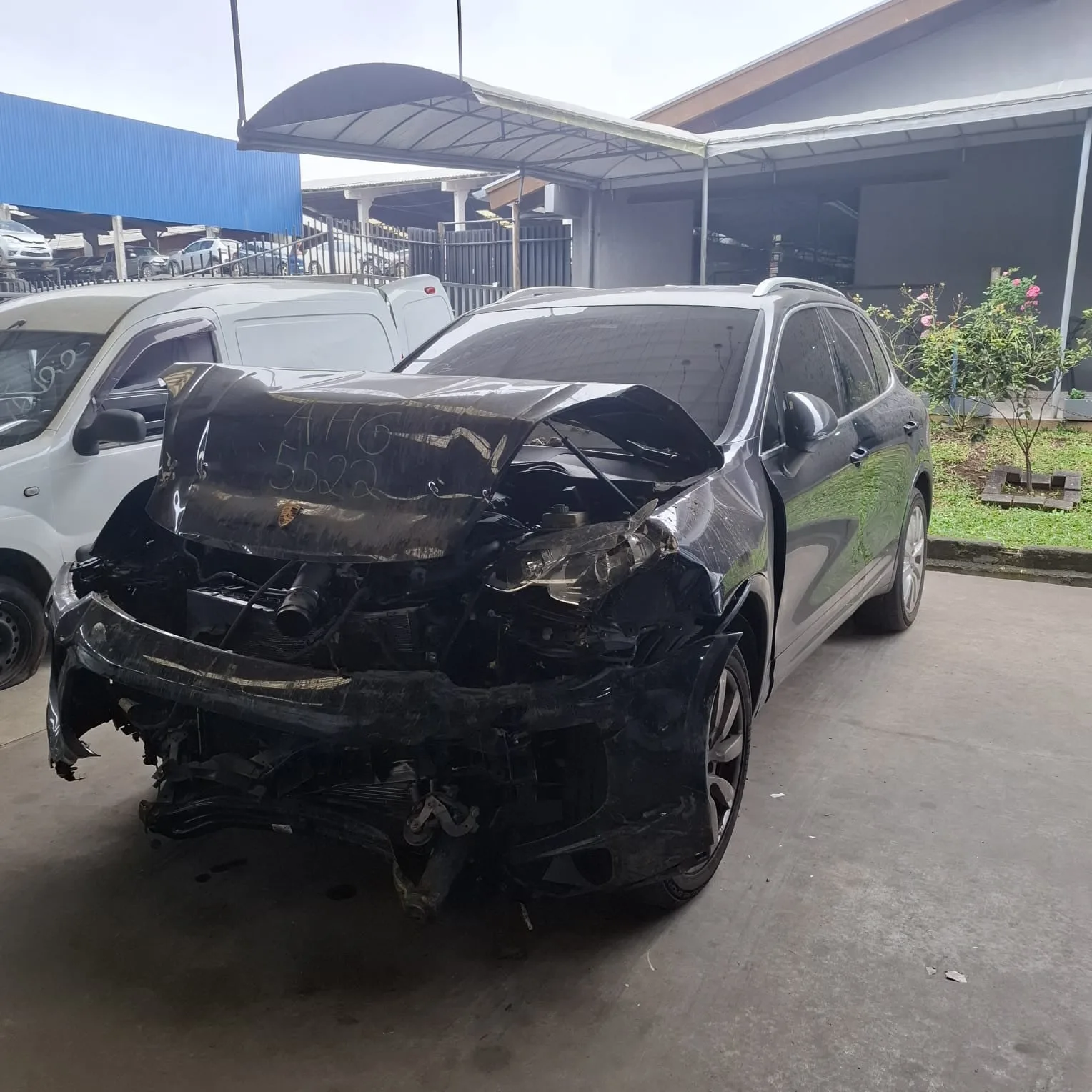 PORSCHE CAYENNE 2016