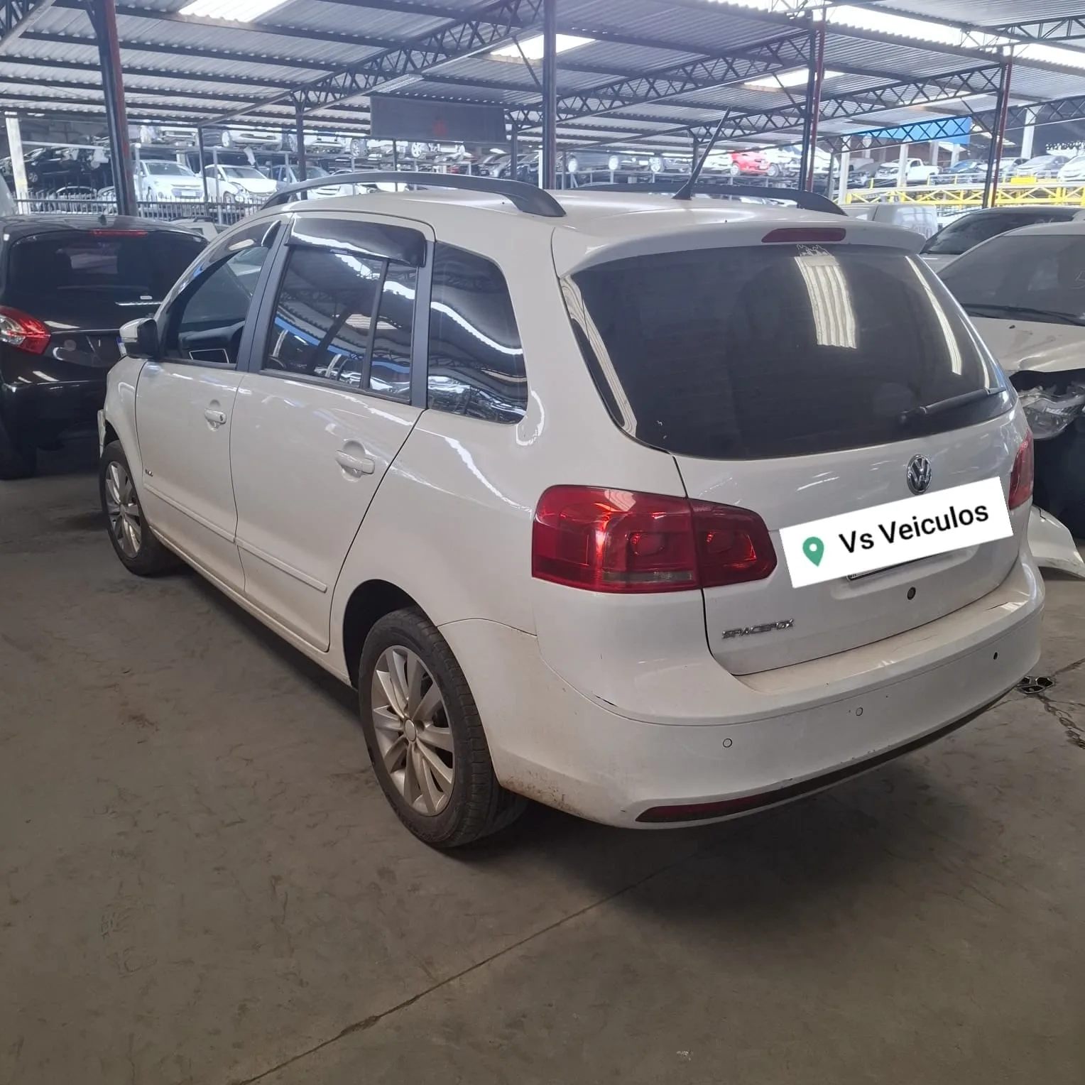 VOLKSWAGEN SPACEFOX 2012